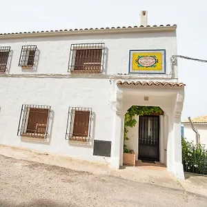 https://el-mirador-de-messia-de-leiva.es-andalucia.com