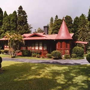 Village Estates *** Volcano